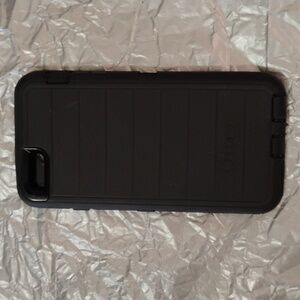 Otter box defender series  for iPhone SE (3rd and 2nd gen) and i phone 8/7